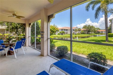 Condominio en alquiler en Sarasota, Florida, 2 dormitorios, 106.56 m2 № 1751205 - foto 4