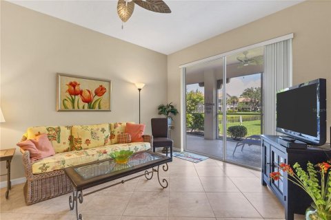 Condominio en alquiler en Sarasota, Florida, 2 dormitorios, 106.56 m2 № 1751205 - foto 13
