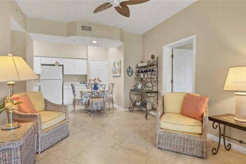 Condominio en alquiler en Sarasota, Florida, 2 dormitorios, 106.56 m2 № 1751205 - foto 11