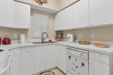 Condominio en alquiler en Sarasota, Florida, 2 dormitorios, 106.56 m2 № 1751205 - foto 8