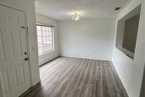 Touwnhouse à vendre à Orlando, Floride: 3 chambres, 133.13 m2 № 1902531 - photo 4