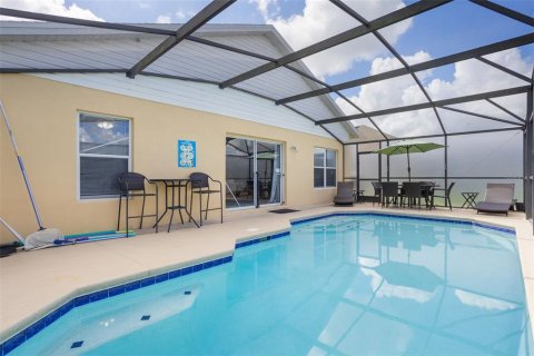 Casa en venta en Kissimmee, Florida, 4 dormitorios, 145.58 m2 № 1901045 - foto 2