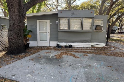 Condominio en alquiler en Apopka, Florida, 2 dormitorios, 30.47 m2 № 1585692 - foto 1