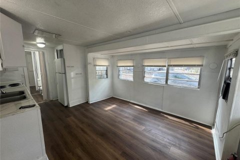 Condominio en alquiler en Apopka, Florida, 2 dormitorios, 30.47 m2 № 1585692 - foto 6