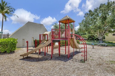 Adosado en venta en Boca Raton, Florida, 3 dormitorios, 131.18 m2 № 1173148 - foto 1
