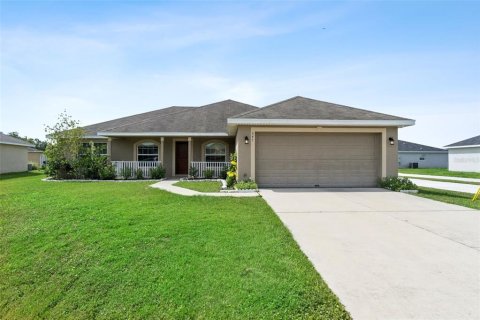 House in Kissimmee, Florida 3 bedrooms, 189.06 sq.m. № 2195929