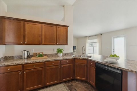 Casa en venta en Kissimmee, Florida, 3 dormitorios, 189.06 m2 № 2195929 - foto 11