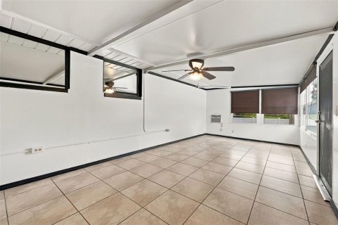 Casa en venta en New Port Richey, Florida, 3 dormitorios, 134.52 m2 № 2386544 - foto 23