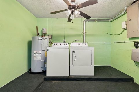 Casa en venta en New Port Richey, Florida, 3 dormitorios, 134.52 m2 № 2386544 - foto 21