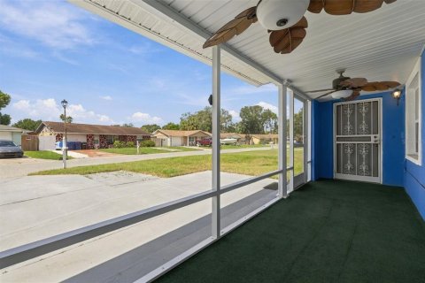 Casa en venta en New Port Richey, Florida, 3 dormitorios, 134.52 m2 № 2386544 - foto 3