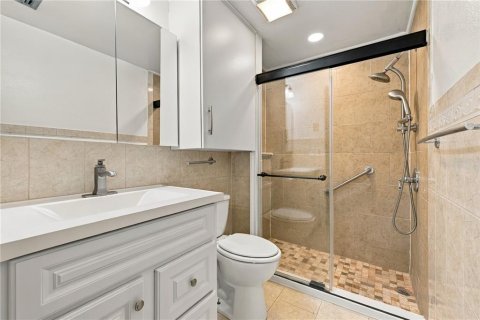 Casa en venta en New Port Richey, Florida, 3 dormitorios, 134.52 m2 № 2386544 - foto 17