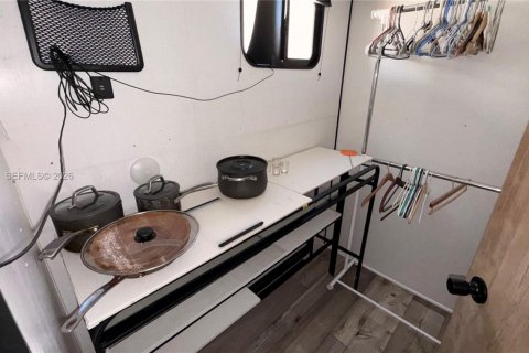 Immobilier commercial à louer à Cutler Bay, Floride: 1 chambre, 37.16 m2 № 1997350 - photo 6