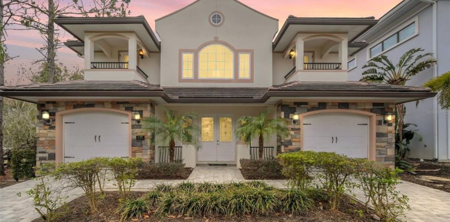 Casa en Four Corners, Florida 5 dormitorios, 380.9 m2 № 1547585