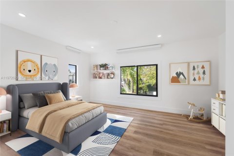 Купить виллу или дом в Саут-Майами, Флорида 4 спальни, 224.27м2, № 2042479 - фото 15