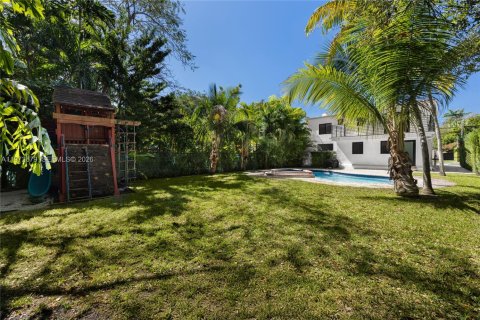 Купить виллу или дом в Саут-Майами, Флорида 4 спальни, 224.27м2, № 2042479 - фото 21