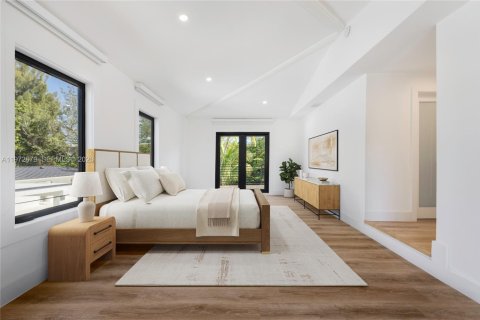 Купить виллу или дом в Саут-Майами, Флорида 4 спальни, 224.27м2, № 2042479 - фото 12