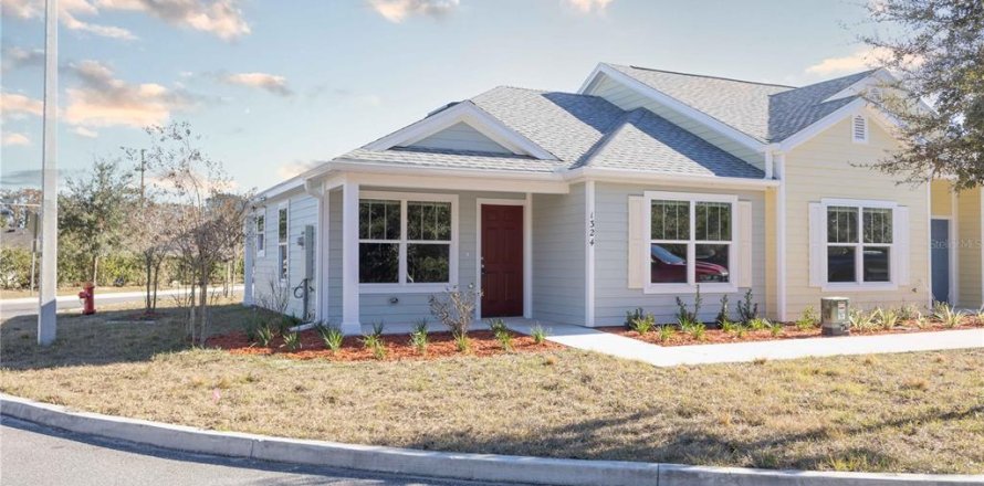 Casa en Tavares, Florida 2 dormitorios, 65.5 m2 № 2219189