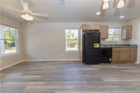 Casa en venta en Tavares, Florida, 2 dormitorios, 65.5 m2 № 2219189 - foto 5