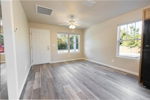 Casa en venta en Tavares, Florida, 2 dormitorios, 65.5 m2 № 2219189 - foto 4