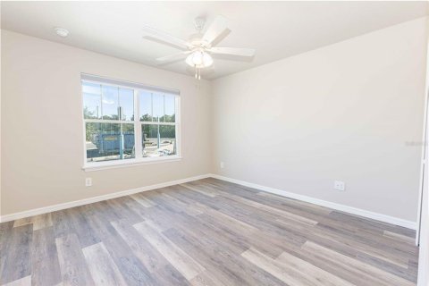 Casa en venta en Tavares, Florida, 2 dormitorios, 65.5 m2 № 2219189 - foto 9
