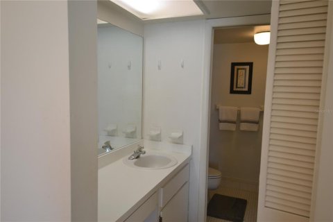 Condominio en venta en Oldsmar, Florida, 2 dormitorios, 106.65 m2 № 1817229 - foto 23