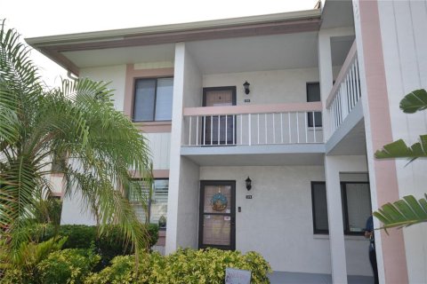 Condominio en venta en Oldsmar, Florida, 2 dormitorios, 106.65 m2 № 1817229 - foto 1