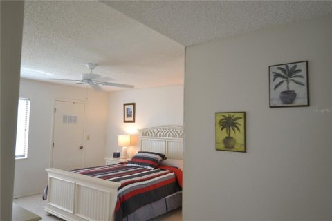 Condominio en venta en Oldsmar, Florida, 2 dormitorios, 106.65 m2 № 1817229 - foto 28