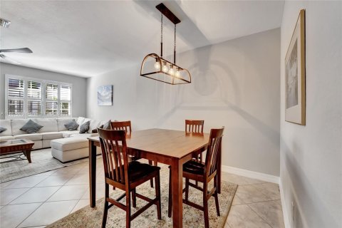 Townhouse in Delray Beach, Florida 3 bedrooms, 182.27 sq.m. № 1944268 - photo 18