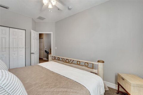 Townhouse in Delray Beach, Florida 3 bedrooms, 182.27 sq.m. № 1944268 - photo 28