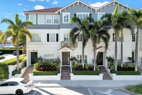 Townhouse in Delray Beach, Florida 3 bedrooms, 182.27 sq.m. № 1944268 - photo 5