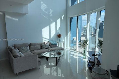 Condo in Miami, Florida, 3 bedrooms  № 1951052 - photo 9