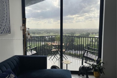 Купить кондоминиум в Дорал, Флорида 1 спальня, 72.19м2, № 1983397 - фото 4