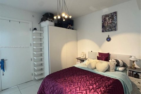 Купить кондоминиум в Дорал, Флорида 1 спальня, 72.19м2, № 1983397 - фото 25