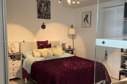 Купить кондоминиум в Дорал, Флорида 1 спальня, 72.19м2, № 1983397 - фото 23