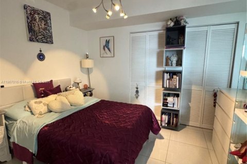 Купить кондоминиум в Дорал, Флорида 1 спальня, 72.19м2, № 1983397 - фото 24