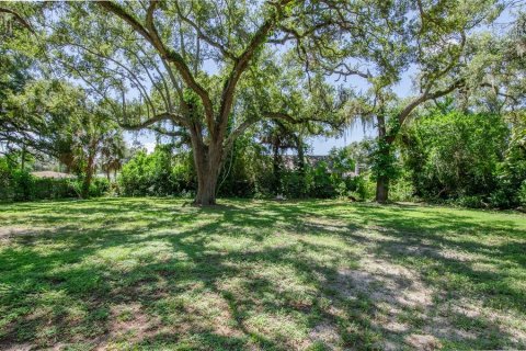 House in Saint Petersburg, Florida 3 bedrooms, 154.03 sq.m. № 2347280 - photo 10