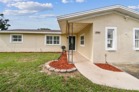 Villa ou maison à louer à Saint Petersburg, Floride: 4 chambres, 188.22 m2 № 1918155 - photo 4