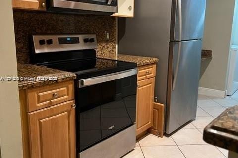 Снять в аренду кондоминиум в Корал-Спрингс, Флорида 2 спальни, 107.02м2, № 1944571 - фото 9
