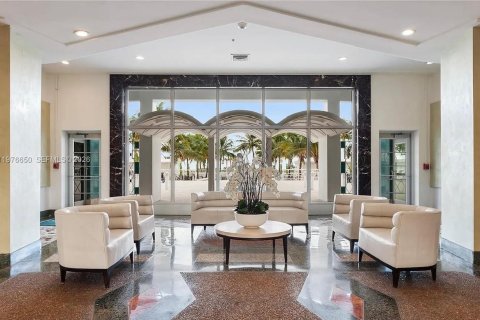 Apartment in Miami Beach, Florida 71.53 sq.m. № 2040982 - photo 6