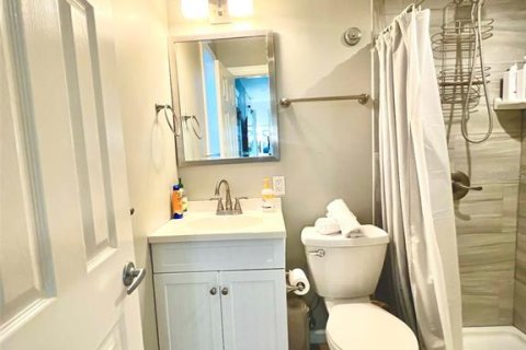Duplex à vendre à Saint Pete Beach, Floride: 2 chambres, 93.65 m2 № 2234700 - photo 11
