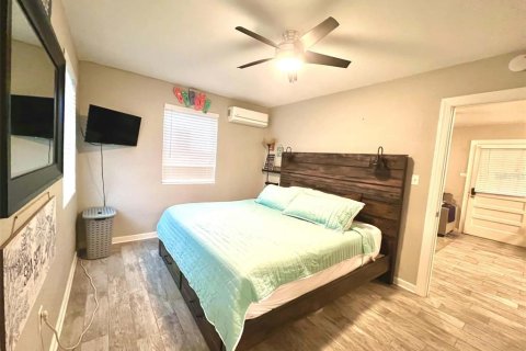 Duplex à vendre à Saint Pete Beach, Floride: 2 chambres, 93.65 m2 № 2234700 - photo 7
