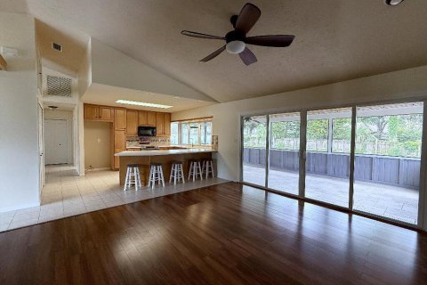 Casa en venta en St. Lucie, Florida, 3 dormitorios, 192.96 m2 № 2179038 - foto 8