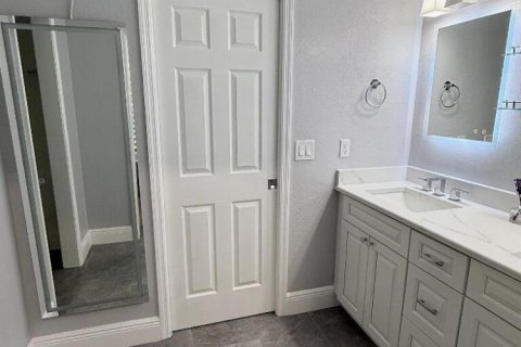 Casa en venta en St. Lucie, Florida, 3 dormitorios, 192.96 m2 № 2179038 - foto 24