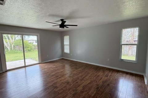 Casa en venta en St. Lucie, Florida, 3 dormitorios, 192.96 m2 № 2179038 - foto 20