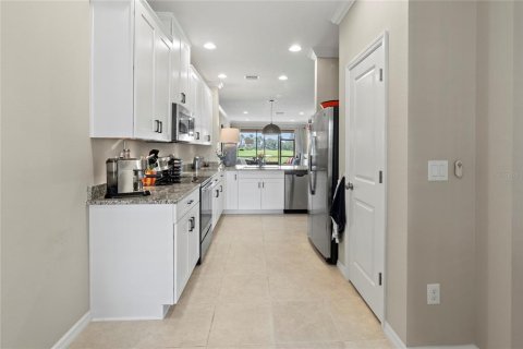 Condo in Bradenton, Florida, 2 bedrooms  № 1194984 - photo 14