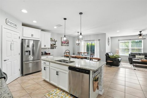 Villa ou maison à vendre à Fort Myers, Floride: 4 chambres, 169.83 m2 № 1795128 - photo 12