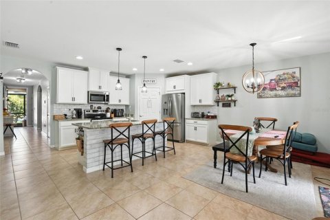 Villa ou maison à vendre à Fort Myers, Floride: 4 chambres, 169.83 m2 № 1795128 - photo 9