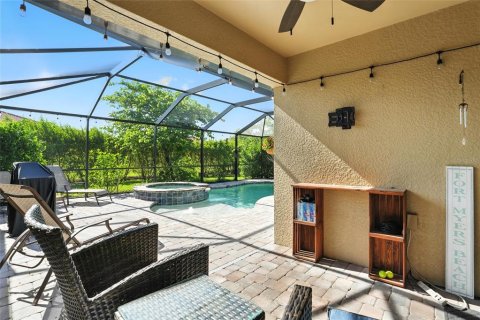Villa ou maison à vendre à Fort Myers, Floride: 4 chambres, 169.83 m2 № 1795128 - photo 30