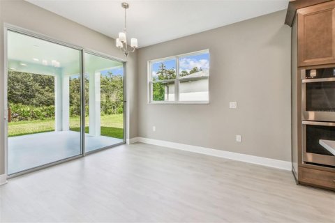Casa en venta en Wesley Chapel, Florida, 5 dormitorios, 349.41 m2 № 1621869 - foto 11