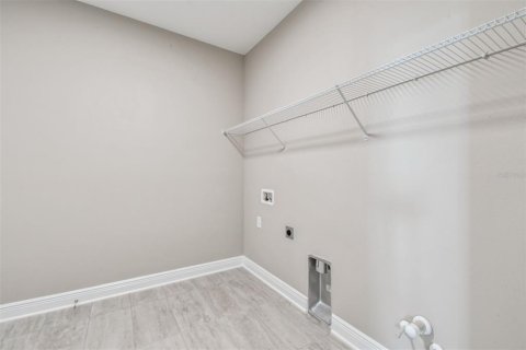 Villa ou maison à vendre à Wesley Chapel, Floride: 5 chambres, 349.41 m2 № 1621869 - photo 22
